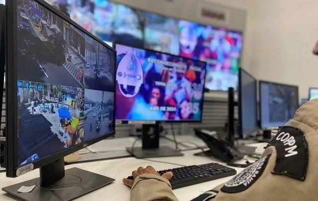 prisao-em-dias-d’avila:-foragido-por-homicidio-e-localizado-com-ajuda-da-tecnologia