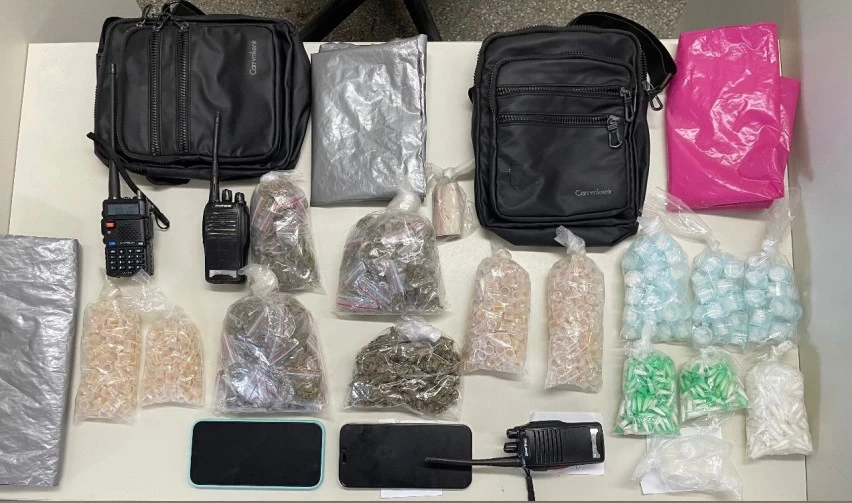 casa-caiu:-pm-prende-cinco-suspeitos-de-trafico-em-macaubas