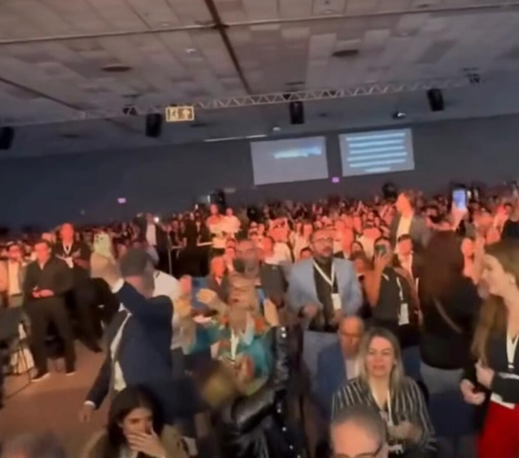 flavio-vai-ao-forum-da-liberdade-e-plateia-grita:-‘lula-l@dr@o…’