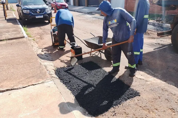 prefeitura-de-palmas-leva-mais-seguranca-ao-transito-com-operacao-tapa-buracos