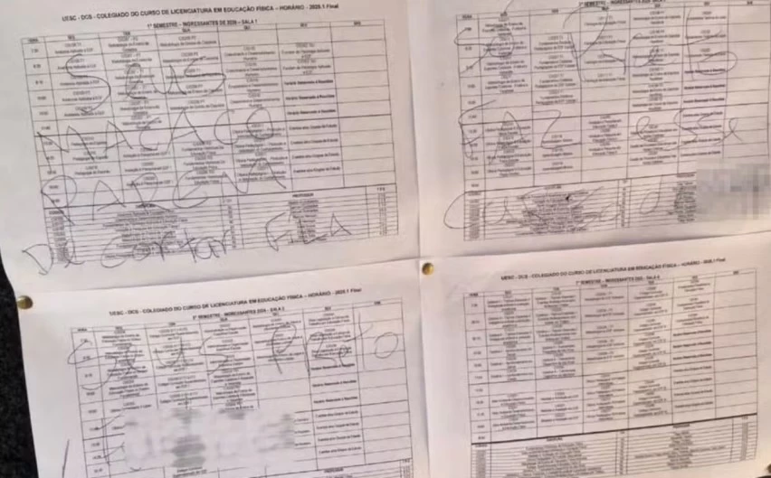 uesc:-frases-racistas-sao-escritas-em-mural-de-universidade-no-sul-da-bahia