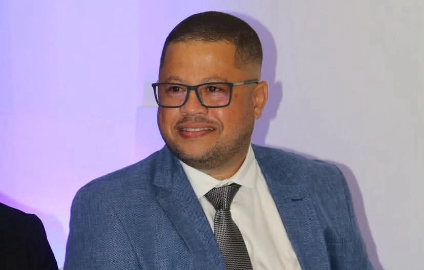 decinho-deixa-o-pt,-passa-a-integrar-base-de-acm-neto-e-mira-candidatura-a-deputado-federal