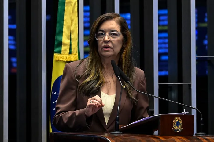 dra.-eudocia-destaca-sancao-de-lei-sobre-vacinas-terapeuticas-contra-o-cancer