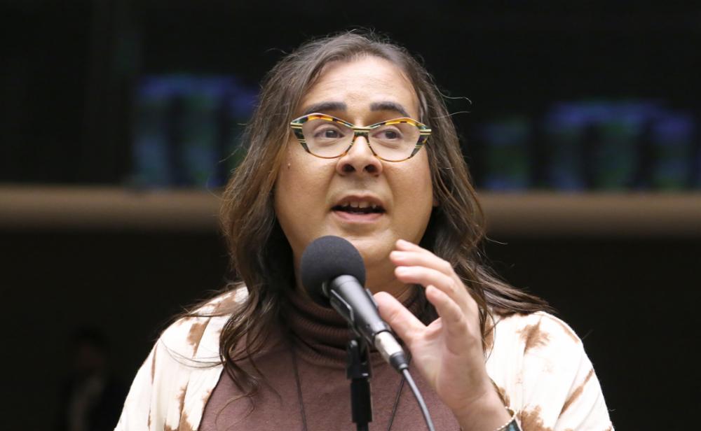 duda-salabert-quer-o-fim-de-fita-que-mata-ratos:-“crueldade”